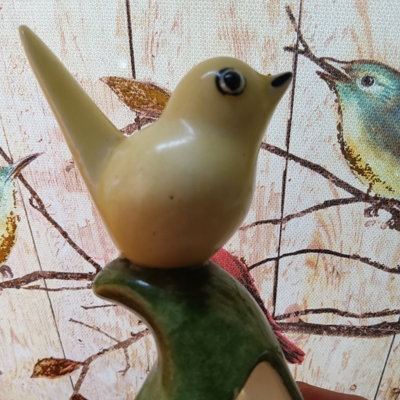 Pennsbury Vintage Bird on Gourd Mini Planter - Picture 5 of 9